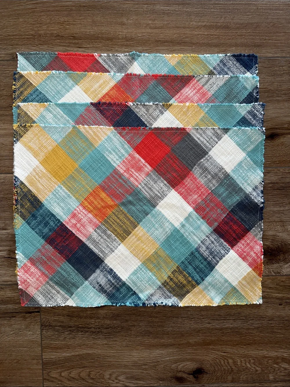 Multi-Color Plaid Weaved Placemats cotton - Set of 4